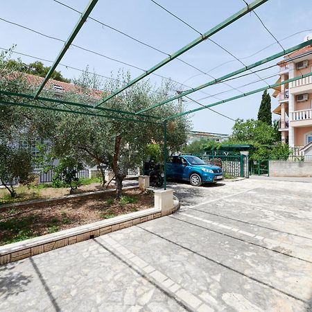 Vila Veljko أوكغوك غورنيي المظهر الخارجي الصورة